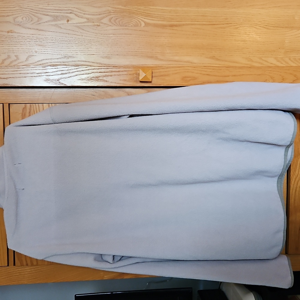 Helly Hansen Gray Fleece With Logo Patch - image 4